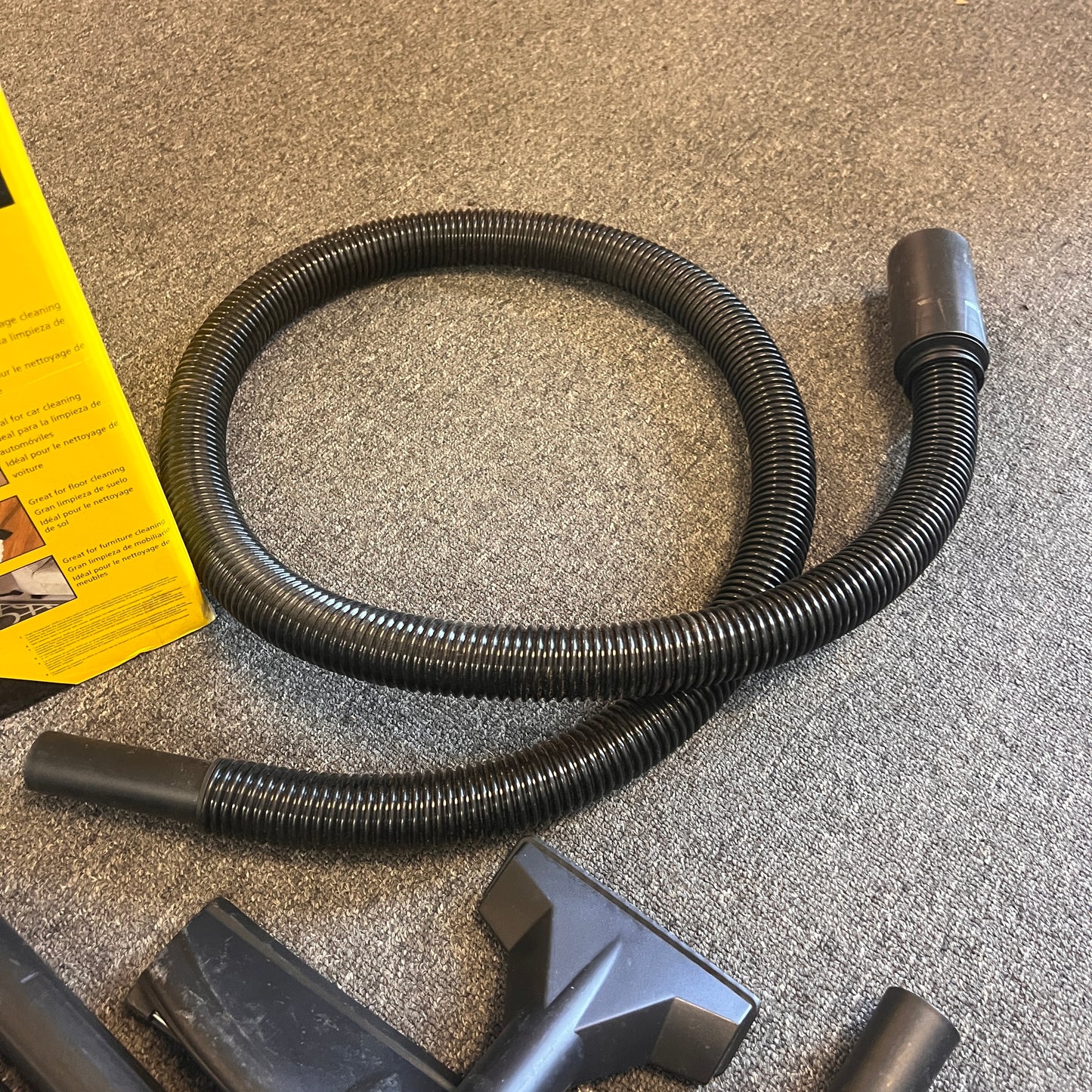 Stanley - 6 Gallon wet/dry vacuum - Replacement Parts