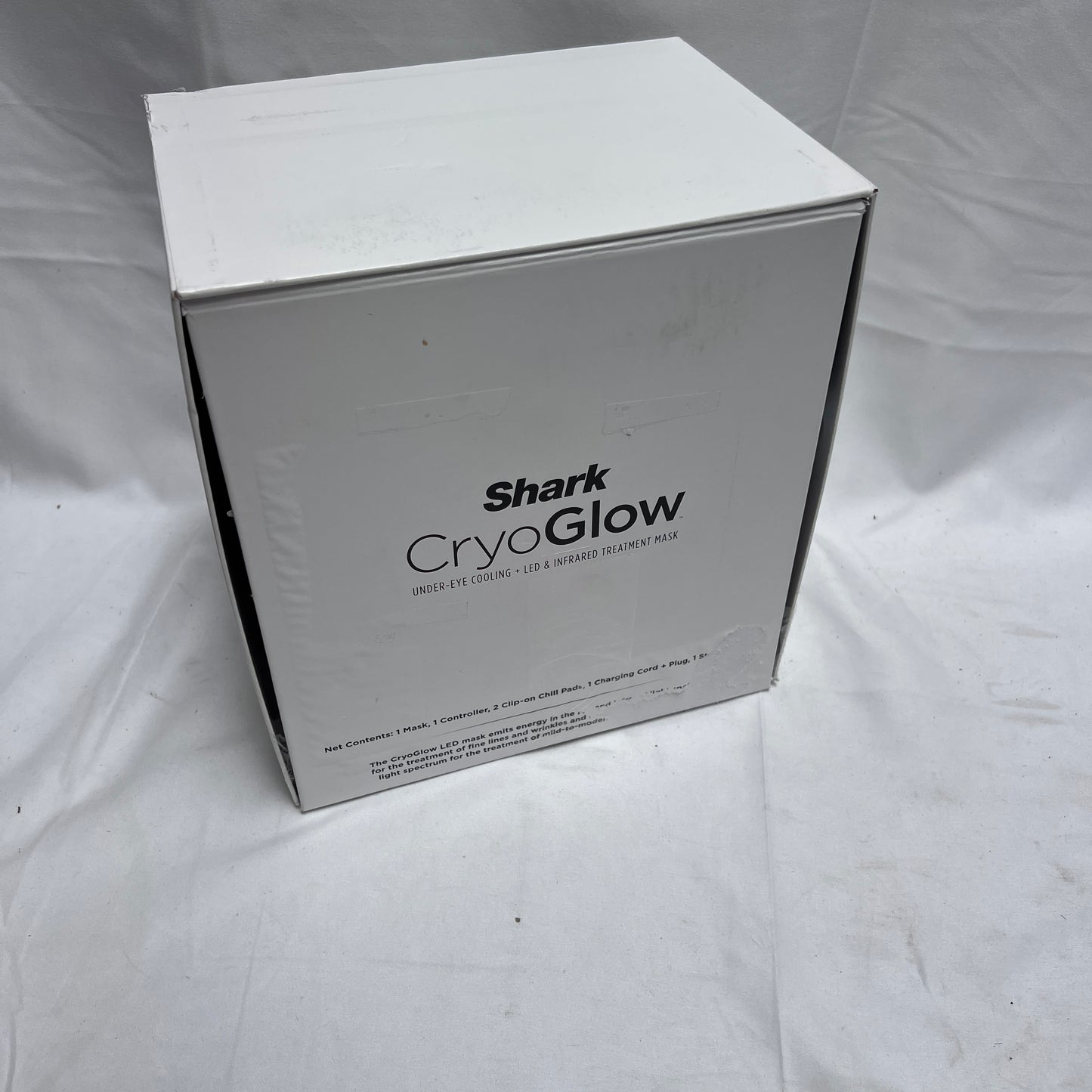 Shark - CryoGlow Cooling + LED Anti-Aging & Skin Clearing Face Mask