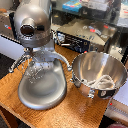 KitchenAid - 5.5 Quart Bowl-Lift Stand Mixer - Contour Silver