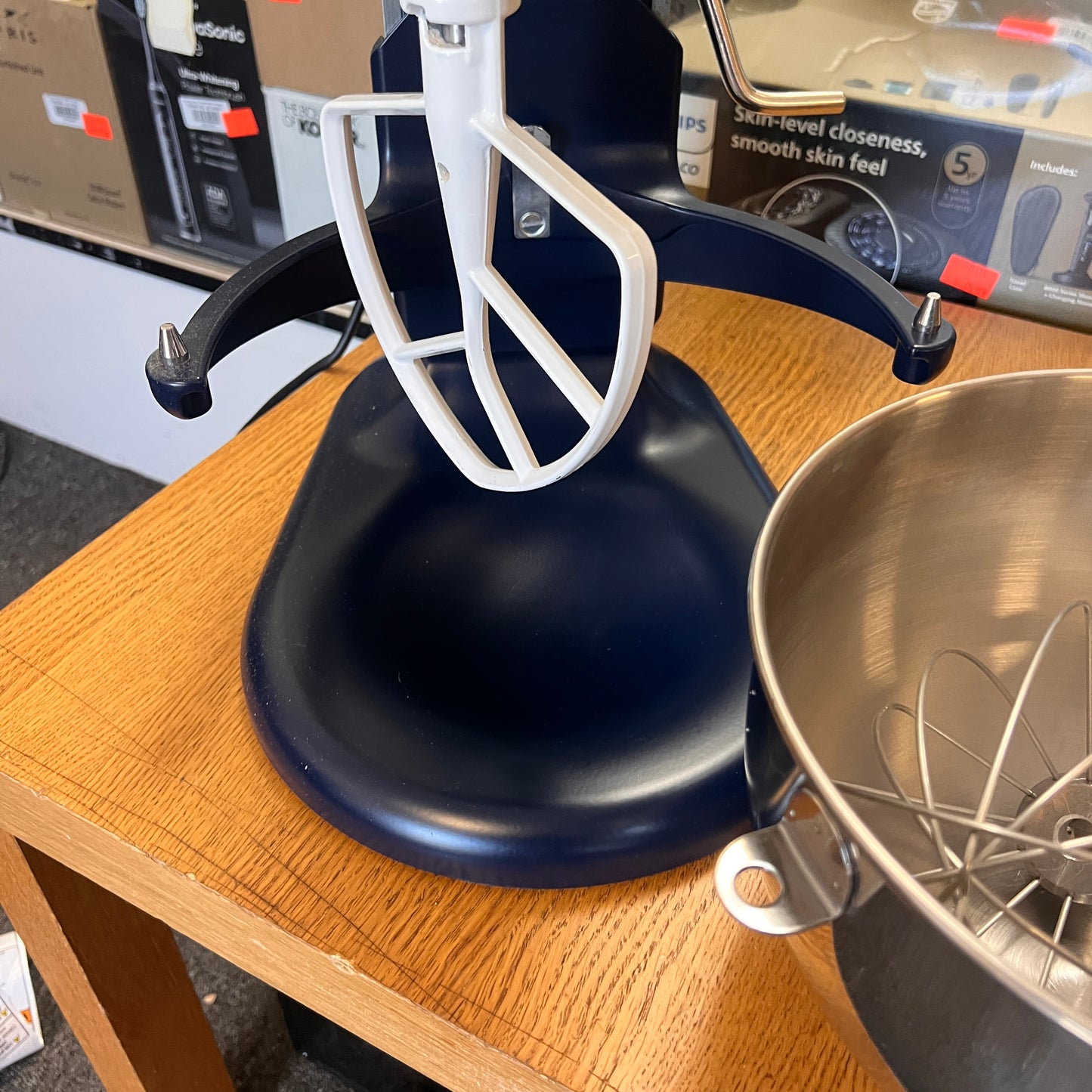 KitchenAid - 5.5 Quart Bowl-Lift Stand Mixer - Ink Blue