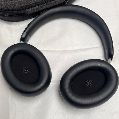 AKG N9 Hybrid - Wireless Over-Ear Noise Cancelling Headphones