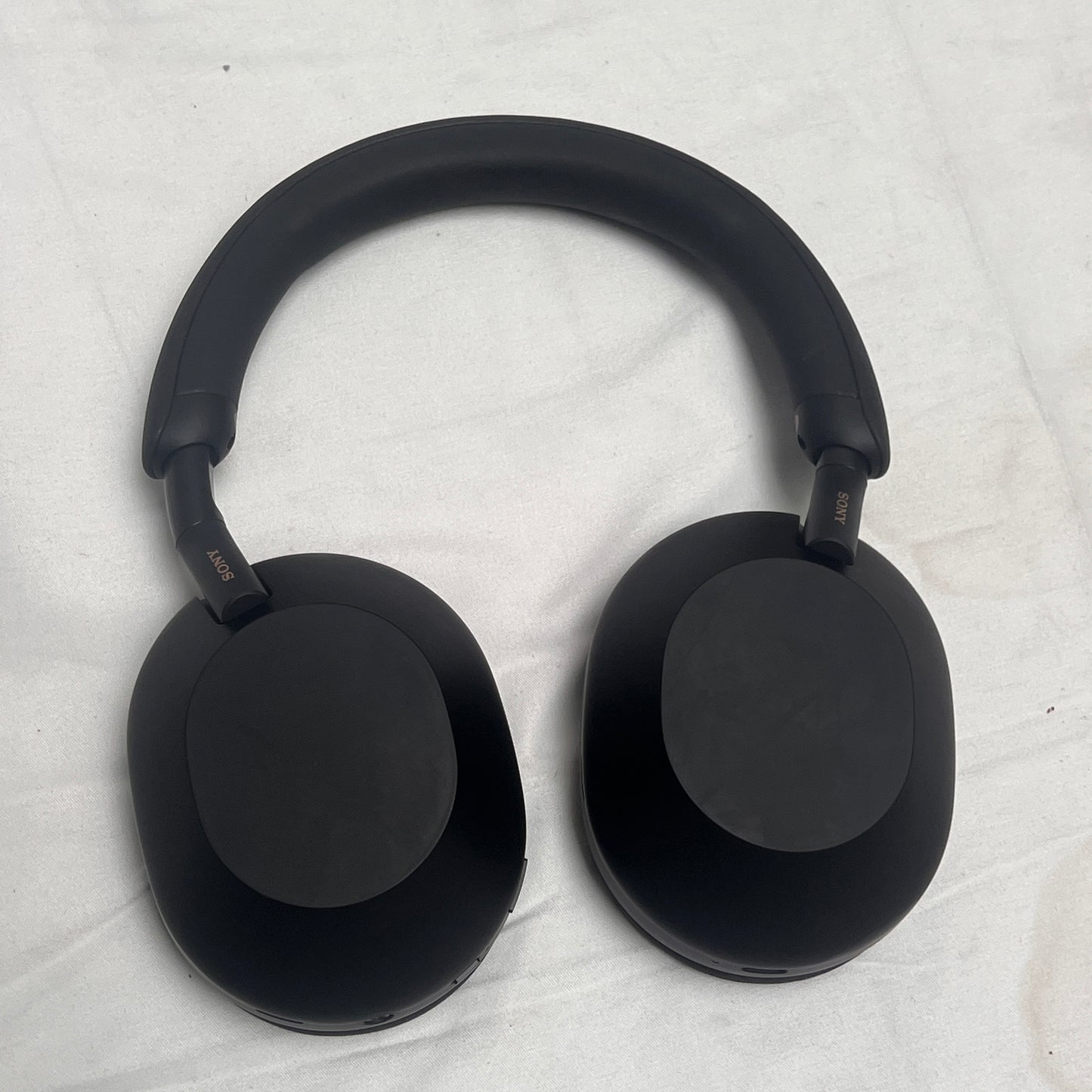 Sony WH1000XM5/SA Wireless Noise-Cancelling Over-the-Ear Headphones