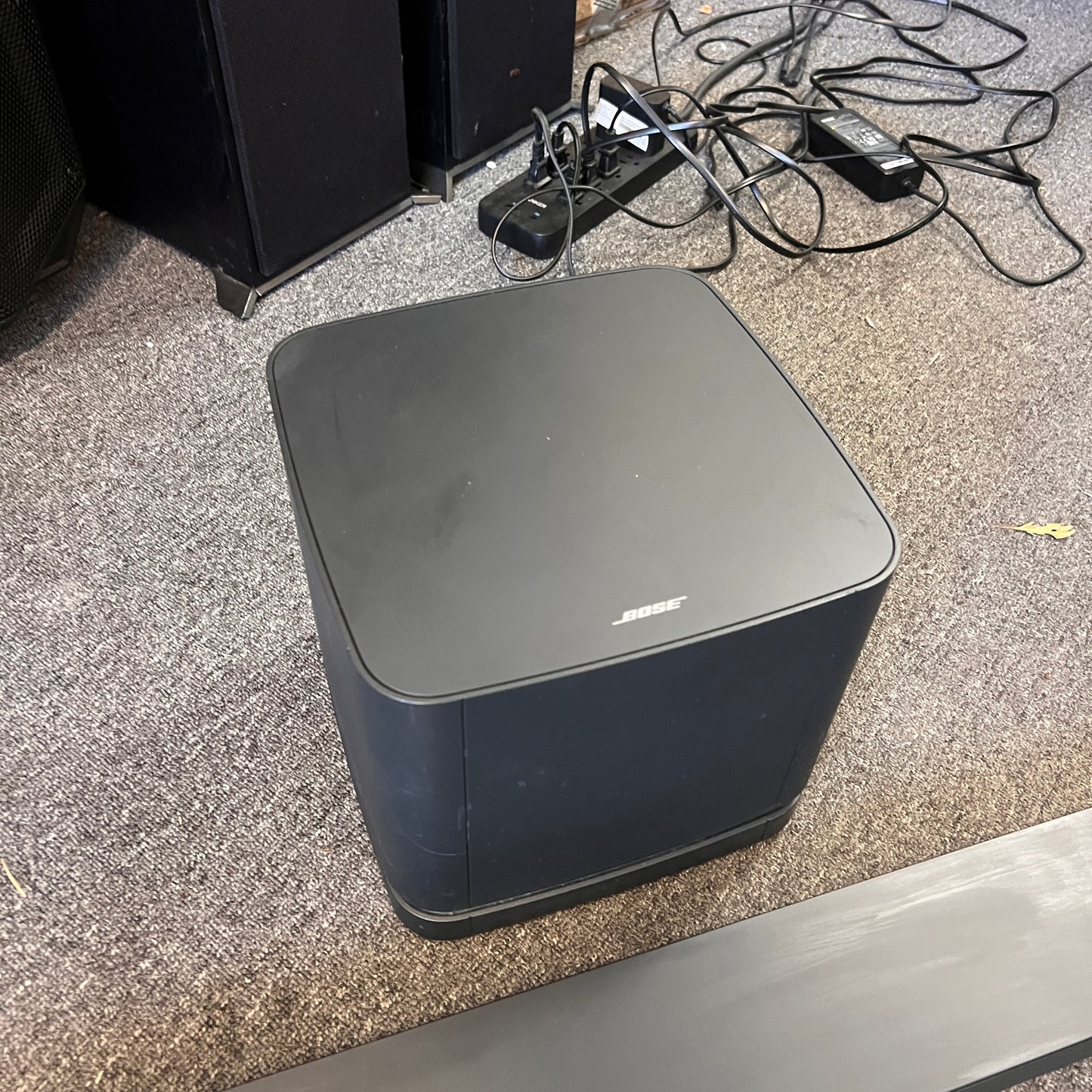 Bose 300 Soundbar w/ 500 Bass module