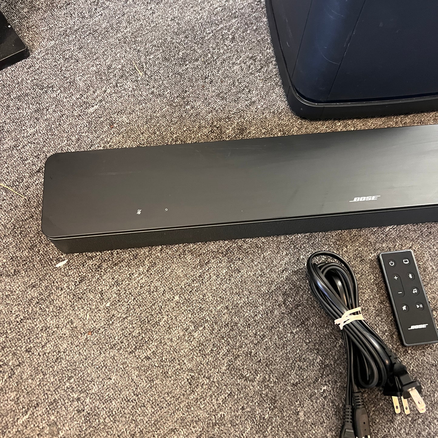 Bose 300 Soundbar w/ 500 Bass module