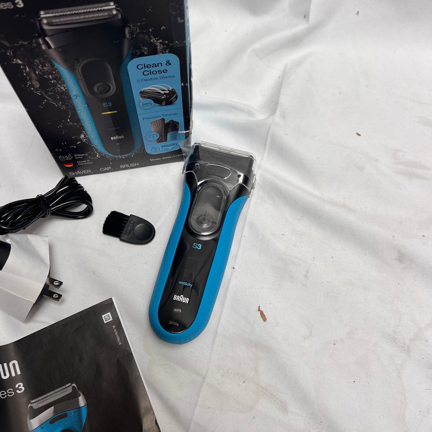 Braun Series 3 Proskin Shaver - 3040s