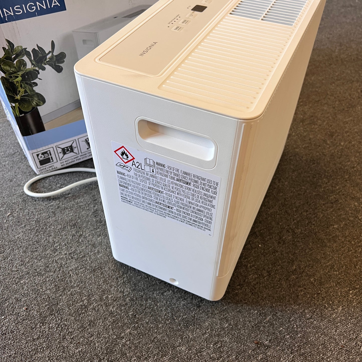 Insignia - 2,000 Sq. Ft. 35-Pint Portable Dehumidifier