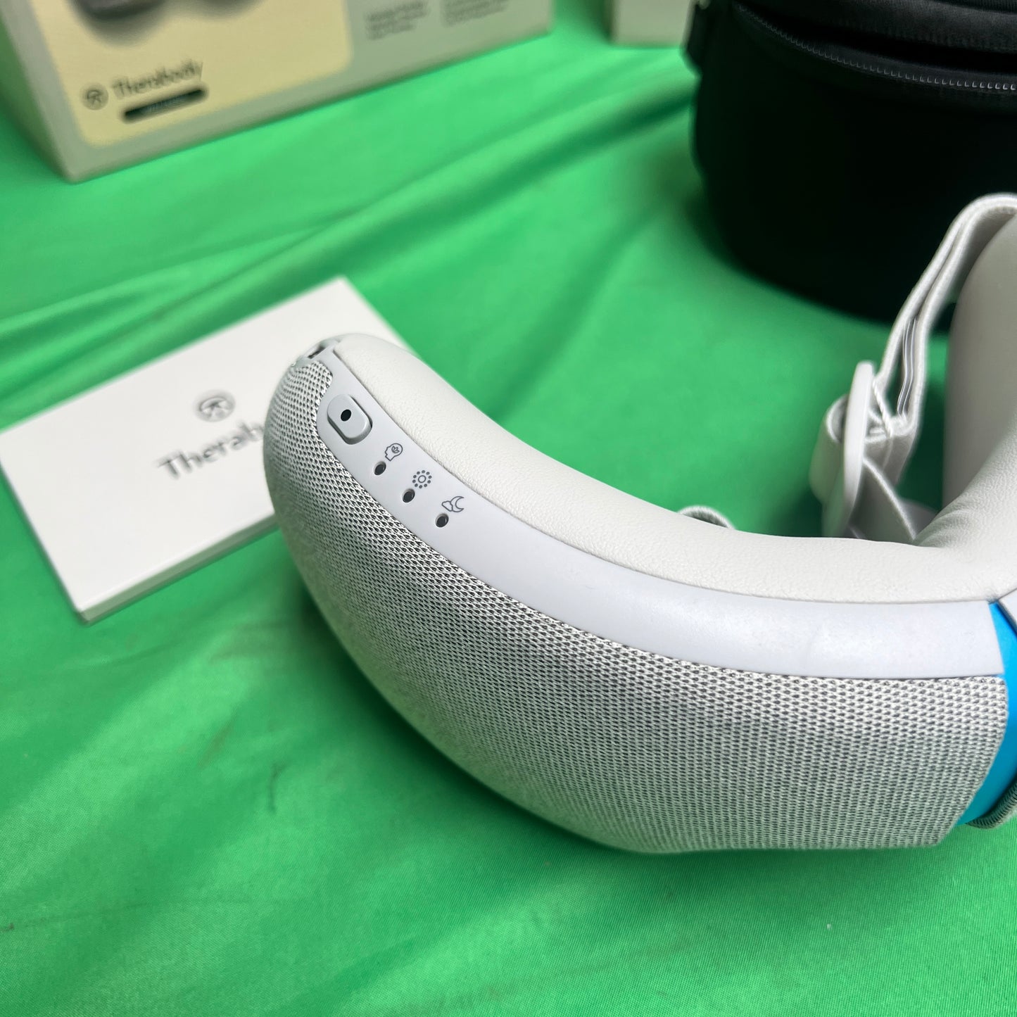 Therabody - SmartGoggles Heated Eye & Temple Massager