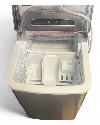 Insignia - Portable Ice Maker with Auto Shut-Off - Silver