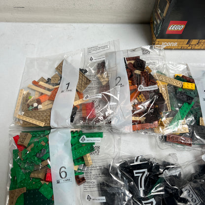 LEGO - Icons Tranquil Garden Adult Building Kit 10315