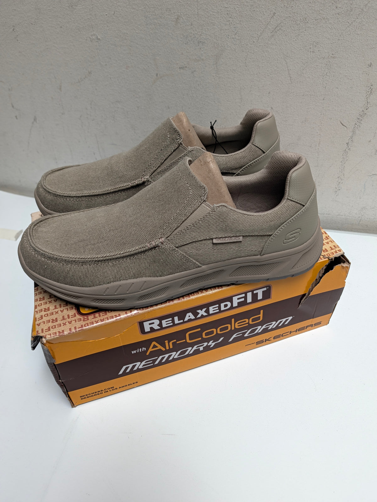 Skechers Relaxed Fit Slip-On Loafers – Taupe - sz14