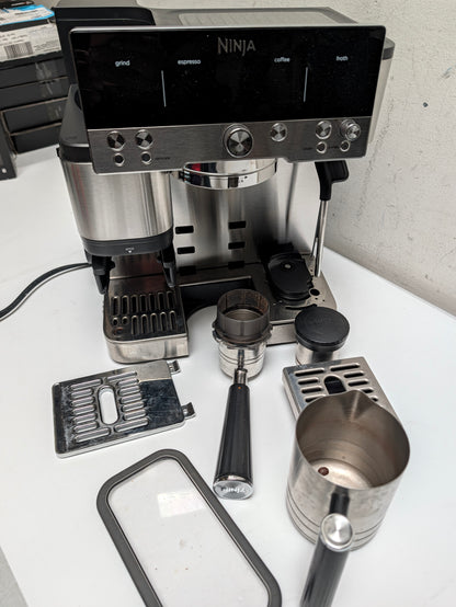 Ninja - Luxe Cafe Premier Series 3-in-1 Espresso Machine - ES601 (as is)