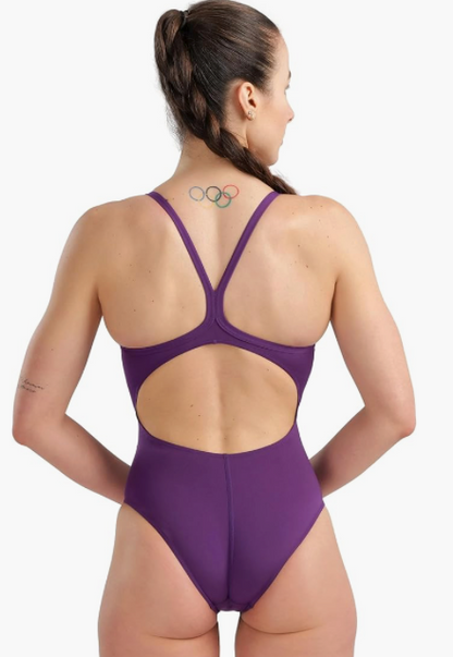 ARENA Performance Women's MaxLife Swimsuit Solid Light Drop Back One Piece Swim Suit - 40